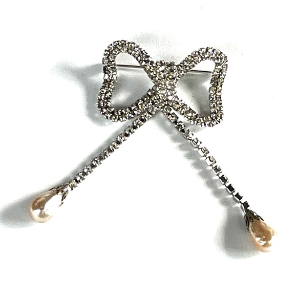 Vintage 1950's Hattie Carnagie Baroque Blister Pearl Drop Bow Brooch - Picture 2 of 9